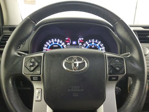 Used 2015 Toyota 4Runner SR5 Premium RWD image 21