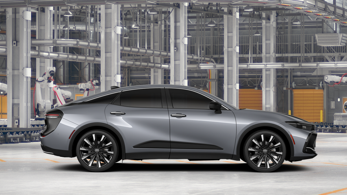 New 2026 Toyota Crown Platinum AWD/4WD image 14