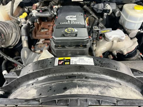 Used 2015 RAM 3500 Tradesman w/ Chrome Appearance Group image 17