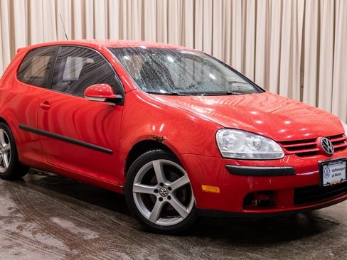 Used 2008 Volkswagen Rabbit S image 2