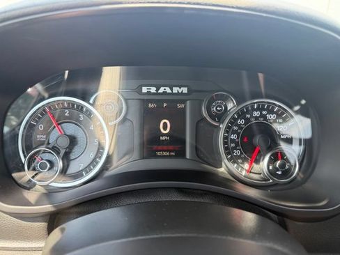 Used 2022 RAM 2500 Tradesman AWD/4WD image 19
