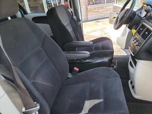 Used 2014 Dodge Grand Caravan American Value Package image 12