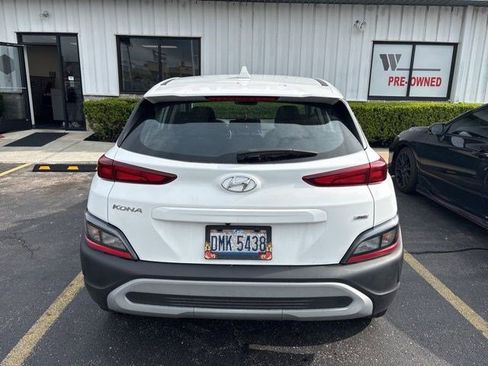 Used 2023 Hyundai Kona SE w/ Cargo Package AWD/4WD image 4