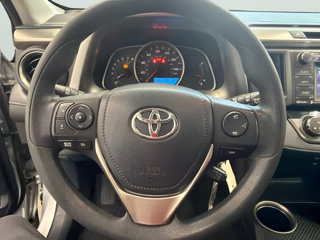 Used 2014 Toyota RAV4 XLE AWD/4WD image 9