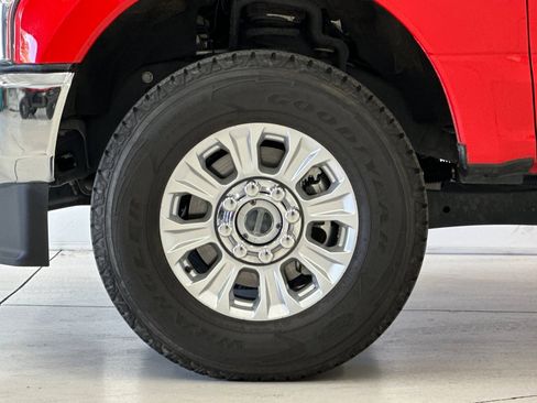 Used 2022 Ford F350 XLT image 25
