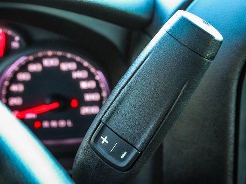 Used 2023 Chevrolet Silverado 1500 Custom image 28