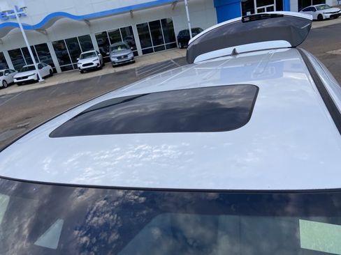 Used 2022 Honda Odyssey EX-L image 32