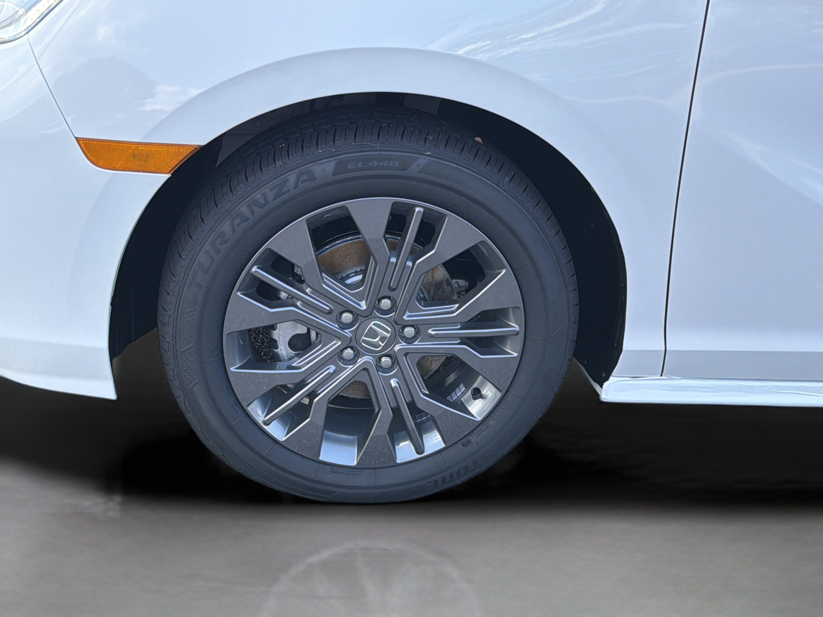 New 2027 Honda Odyssey Touring image 28