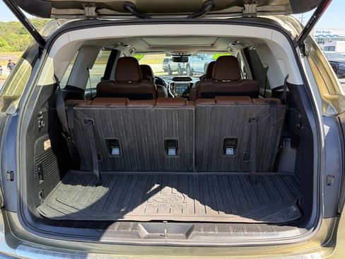 Used 2022 Subaru Ascent Touring AWD/4WD image 16