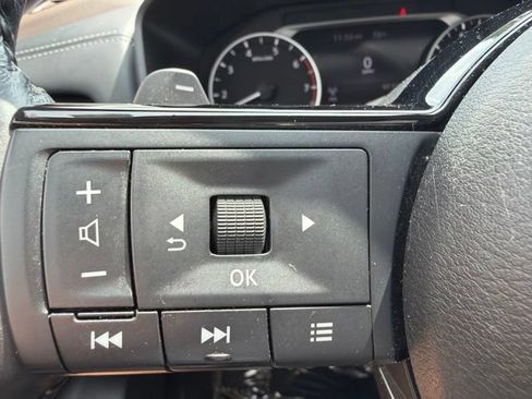 Used 2021 Nissan Rogue SL FWD image 23