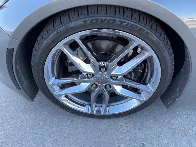 Used 2016 Chevrolet Corvette Stingray Coupe w/ 2LT Preferred Equipment Group RWD image 17