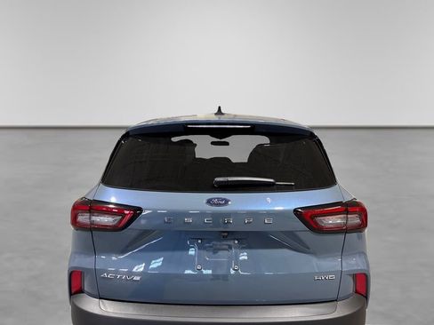 Used 2025 Ford Escape Active AWD/4WD image 19