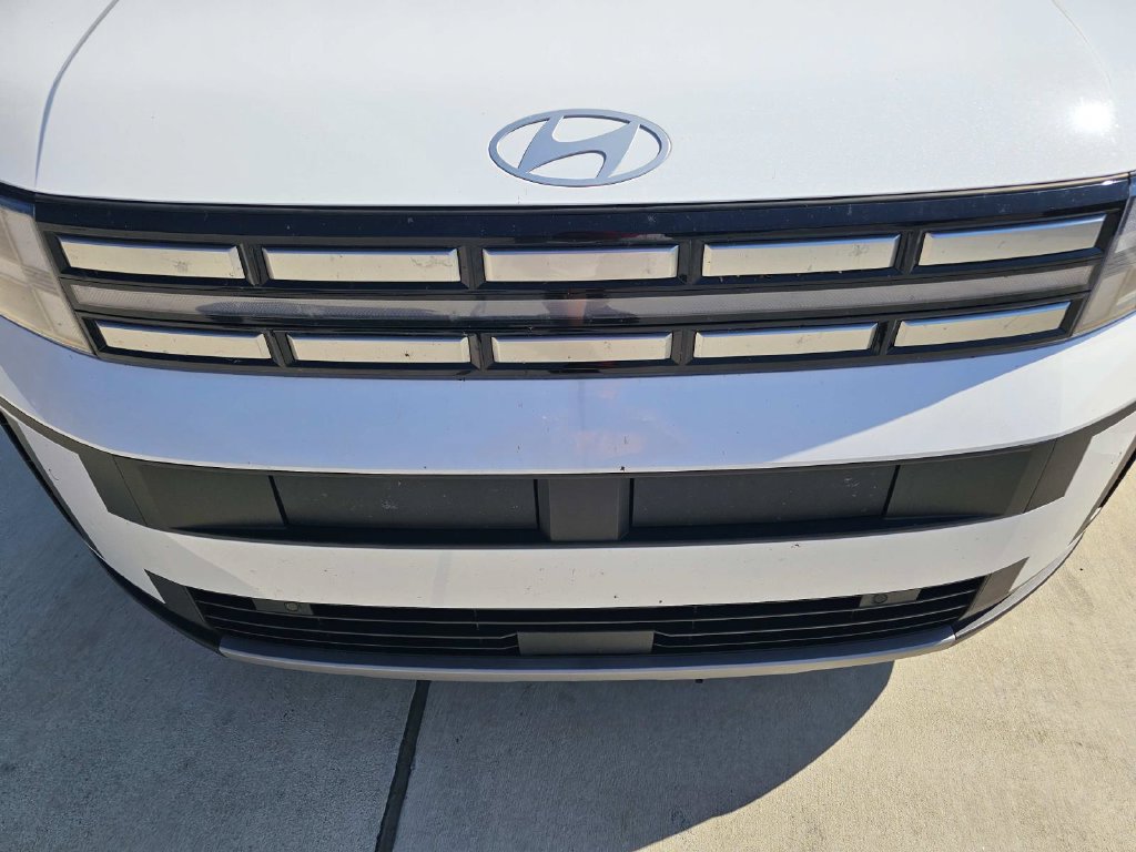 Used 2026 Hyundai Santa Fe SE FWD image 6