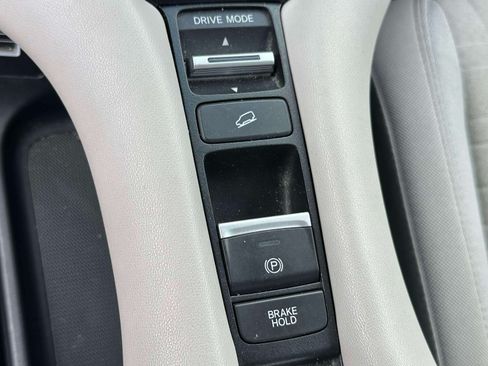 Certified 2023 Honda HR-V LX image 25