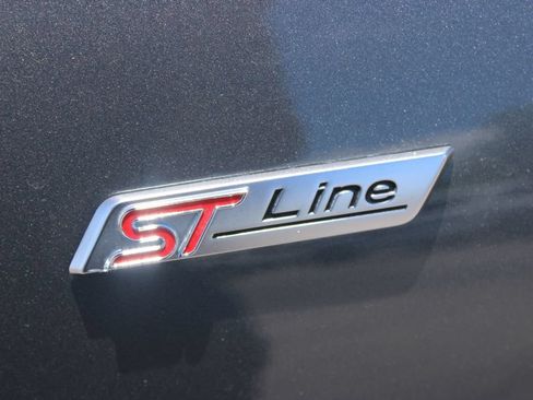 Used 2025 Ford Escape ST-Line FWD image 13