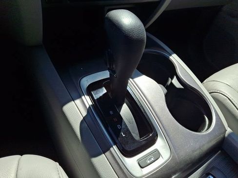 Used 2020 Honda Pilot EX-L image 16