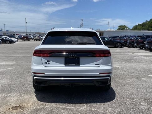Used 2023 Audi Q8 Prestige w/ Prestige Package AWD/4WD image 7