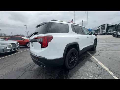 Certified 2023 GMC Acadia SLE w/ Driver Convenience Package image 8