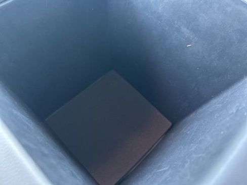 Used 2023 GMC Acadia SLT image 36