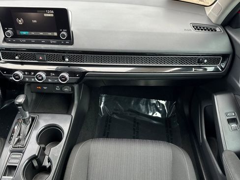 Used 2022 Honda Civic EX image 29
