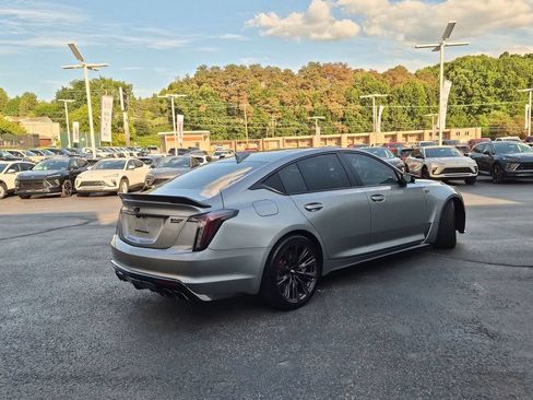 Used 2024 Cadillac CT5 V Blackwing w/ Carbon Fiber Package 1 RWD image 5