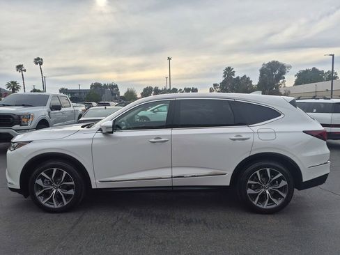 Used 2024 Acura MDX SH-AWD w/ Technology Package image 26