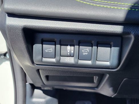 Used 2025 Subaru Outback Onyx Edition AWD/4WD image 17
