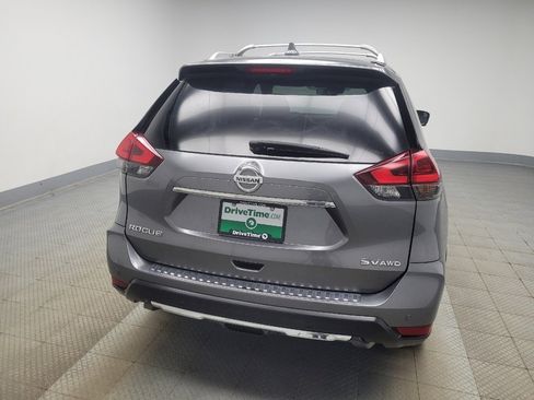 Used 2019 Nissan Rogue SV w/ Premium Package image 7