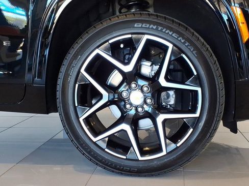 New 2026 Chevrolet Traverse High Country FWD image 9