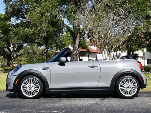 Used 2023 MINI Cooper S w/ Signature Upholstery Package FWD image 3
