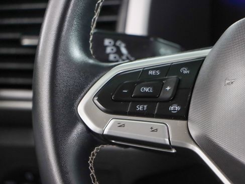 Used 2022 Volkswagen Atlas SE AWD/4WD image 13