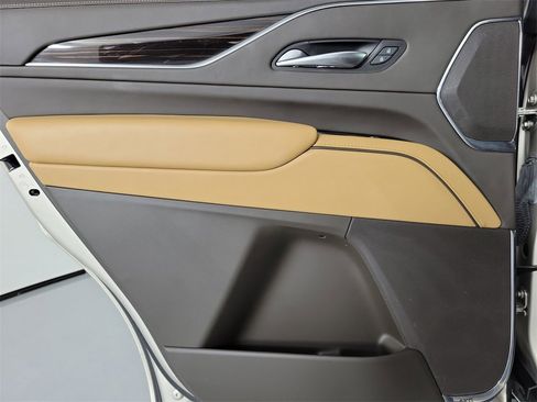 Certified 2023 Cadillac Escalade Sport w/ Touring Package image 13