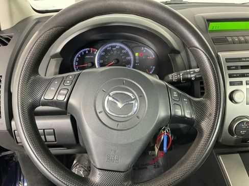 Used 2010 MAZDA MAZDA5 Sport FWD image 15