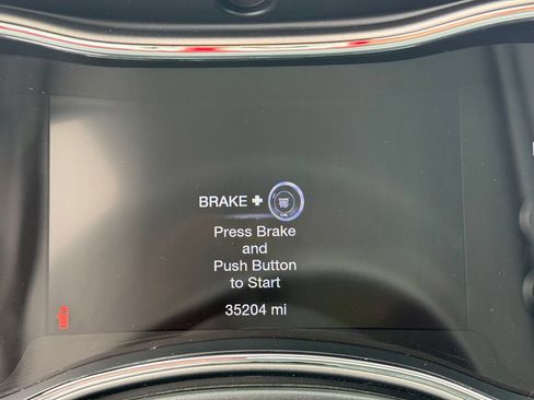 Used 2020 Jeep Grand Cherokee Laredo AWD/4WD image 4