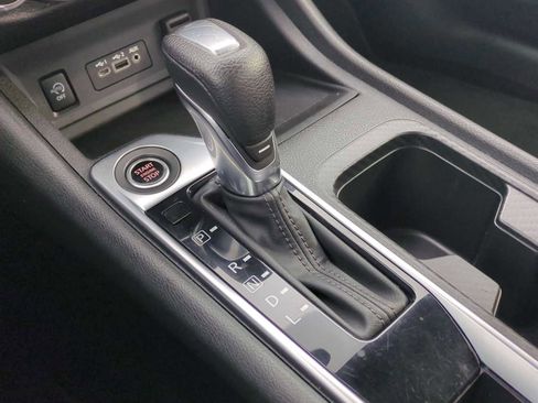 Used 2024 Nissan Sentra SV image 15