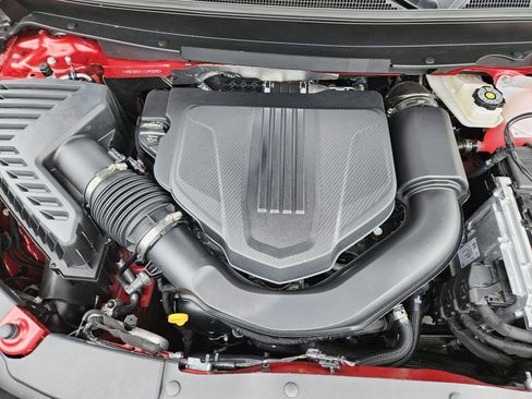 New 2026 Chevrolet Traverse LT w/ Sun and Wheel Package FWD image 28