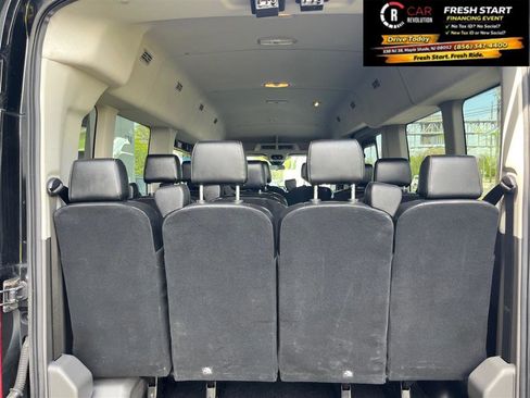 Used 2020 Ford Transit 350 XL image 8
