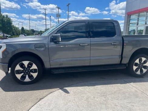 Used 2023 Ford F150 Lightning Platinum AWD/4WD image 1