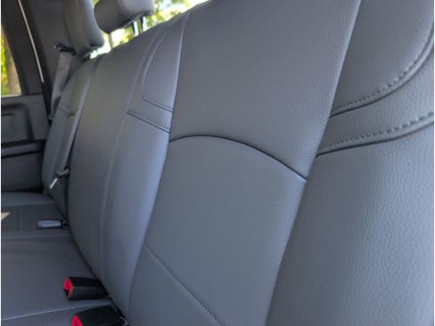 New 2026 RAM 2500 Tradesman w/ Chrome Appearance Group image 34