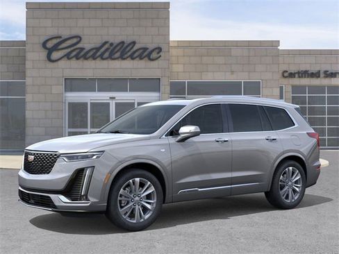 New 2025 Cadillac XT6 Premium Luxury image 2