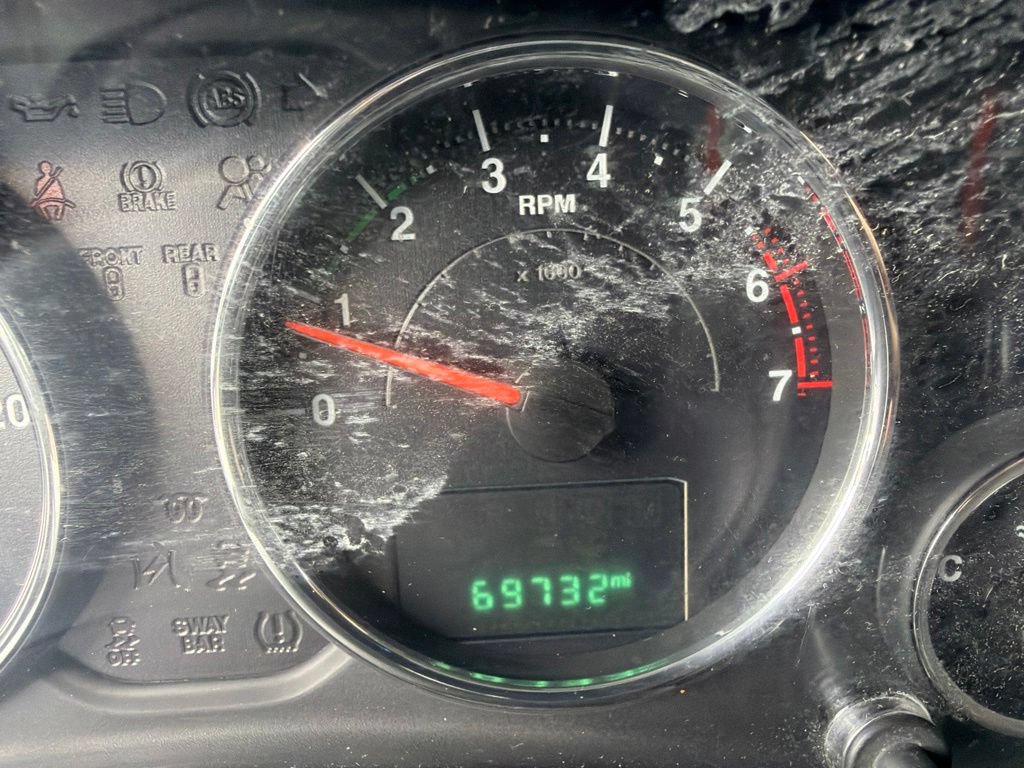 Used 2017 Jeep Wrangler Sport AWD/4WD image 12