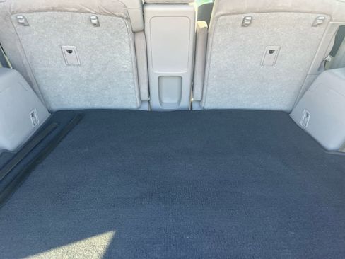 Used 2012 Toyota Highlander 4WD w/ Tow Pkg image 7