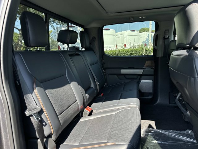 New 2026 Ford F250 Lariat w/ Black Appearance Package AWD/4WD image 41