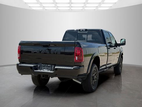 Used 2026 RAM 3500 Limited AWD/4WD image 3