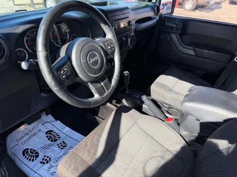 Used 2012 Jeep Wrangler Unlimited Sport AWD/4WD image 8