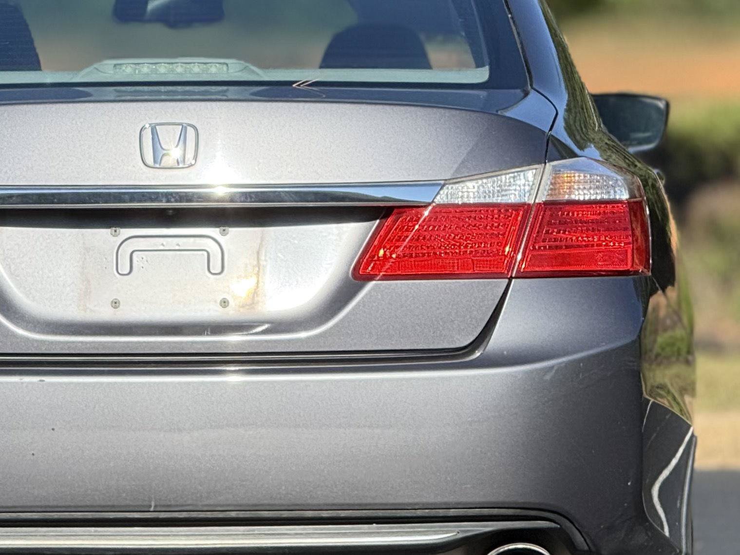 Used 2013 Honda Accord LX image 16
