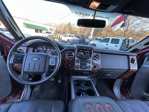 Used 2015 Ford F450 King Ranch w/ King Ranch Chrome Package image 17