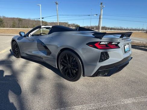Used 2025 Chevrolet Corvette Stingray Premium Conv w/ Z51 Performance Package image 28