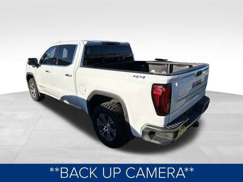 Used 2025 GMC Sierra 1500 SLT image 5