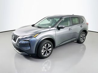 Used 2023 Nissan Rogue SV FWD video 3